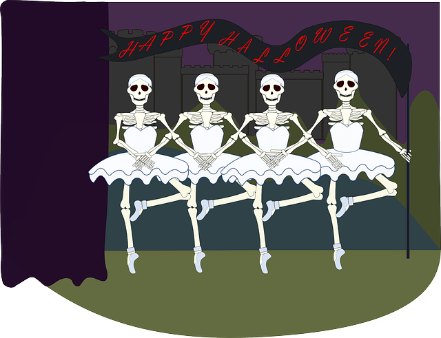 Halloween Skeleton Dancing