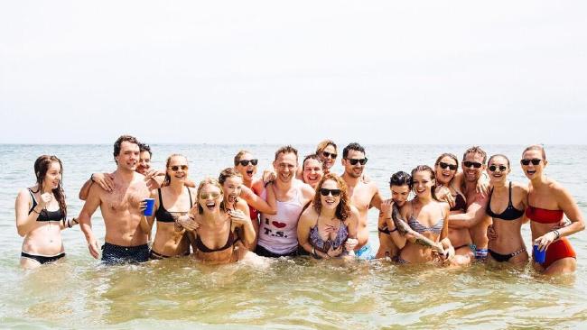 Tom Hiddleston, Taylor Swift With Their Friends