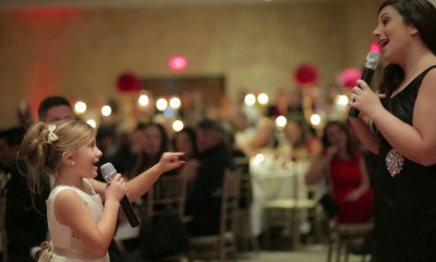 awesome flower girl sings with mom song open door