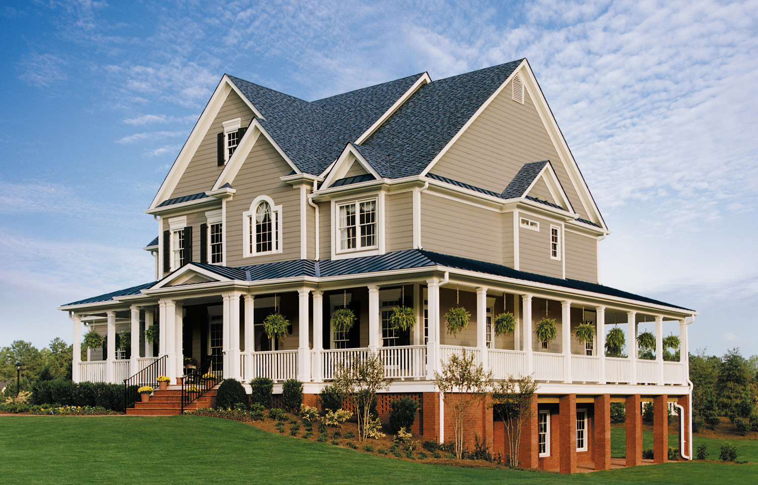 Simple Classic - Exterior House Siding Colors