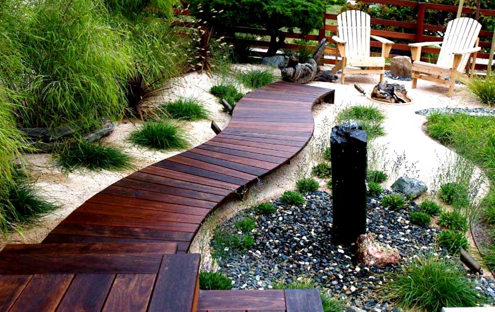Creative Garden Decking Ideas - 11