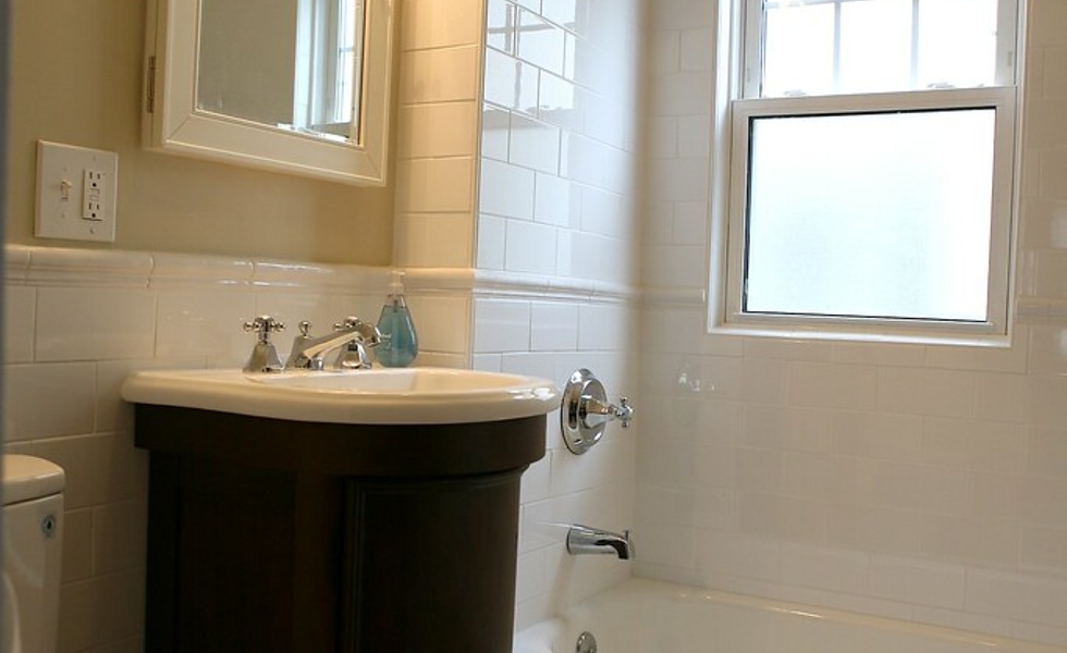Visual Tricks That Stretch the Room