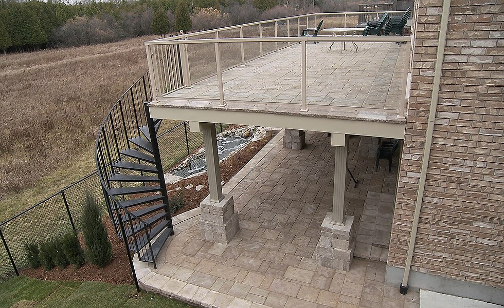Patio or Deck When the Lot Is Tight