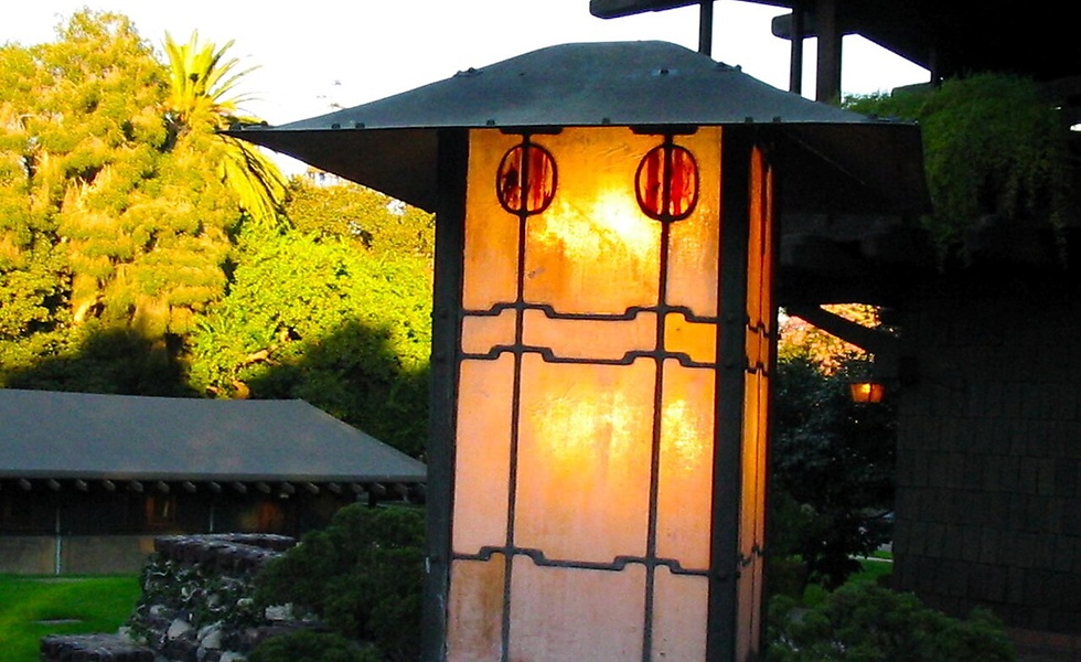 Entry Lighting That Welcomes You Home
