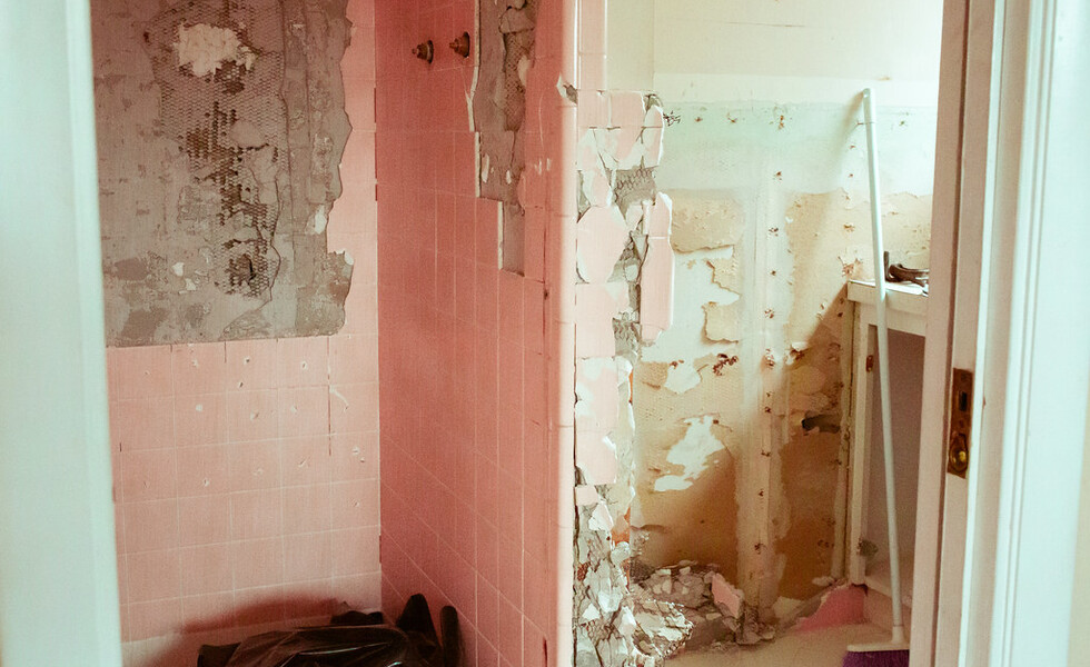 When DIY Saves Money and When to Hire