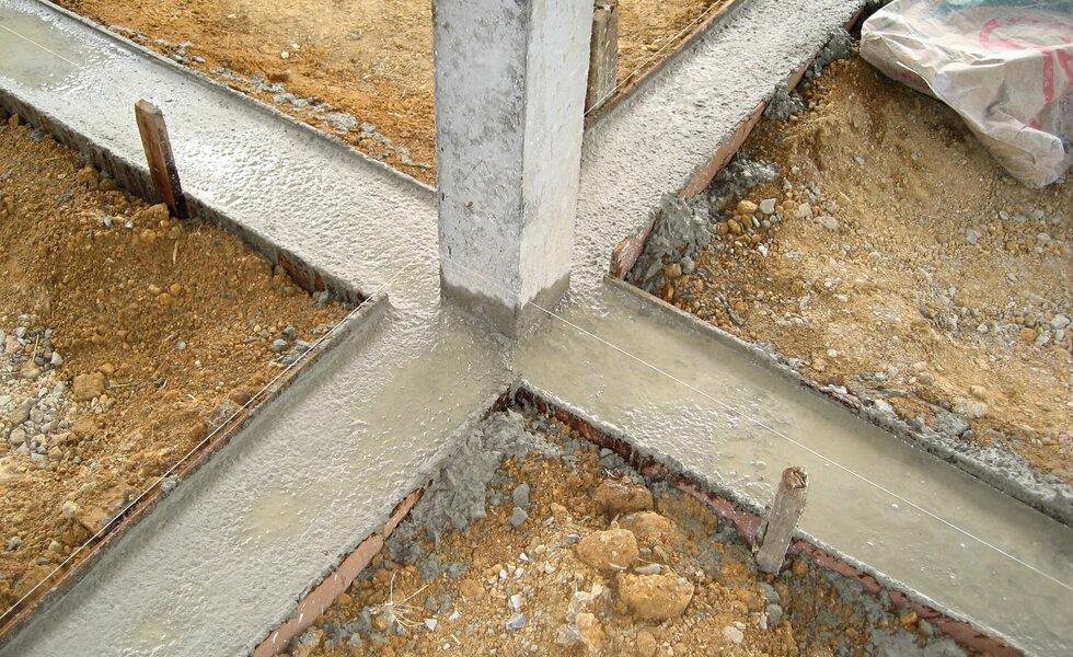Drainage and Freeze-Thaw Tips That Protect Your Build